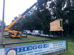 Neue Trainerbänke aufgestellt