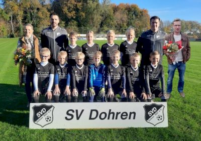 Neue Trikots für die E1-Jugend
