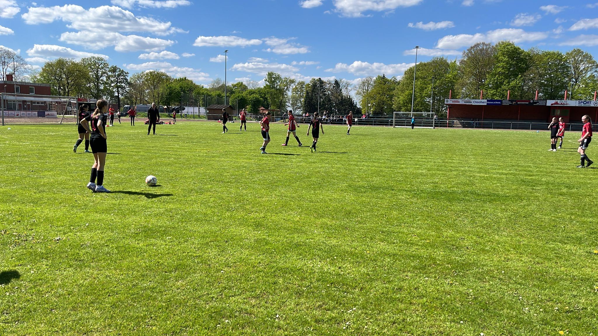 D-Juniorinnen siegen 2:1 in Esterwegen