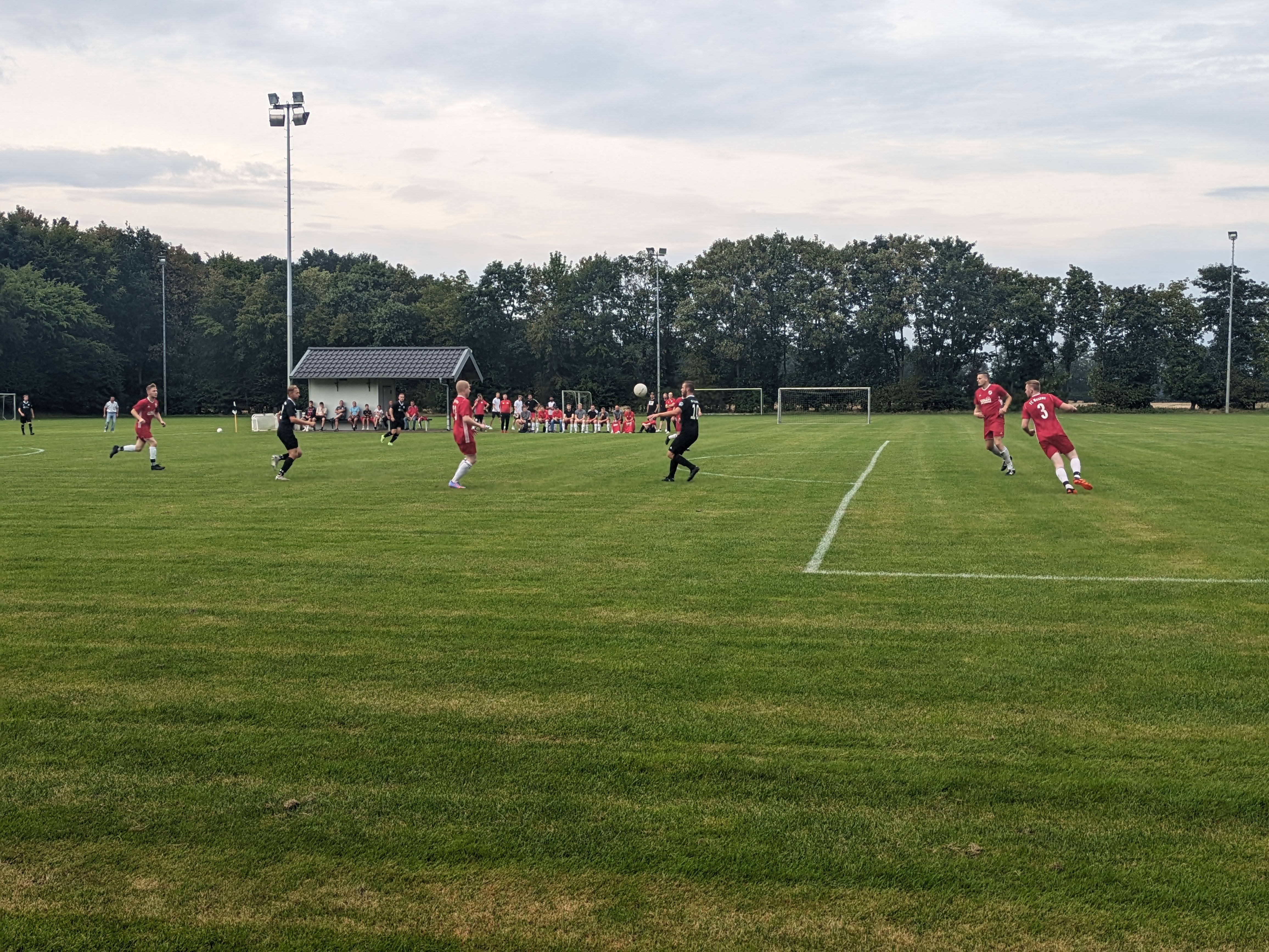 SV Dohren und FC Wesuwe trennen sich 3:3 Unentschieden
