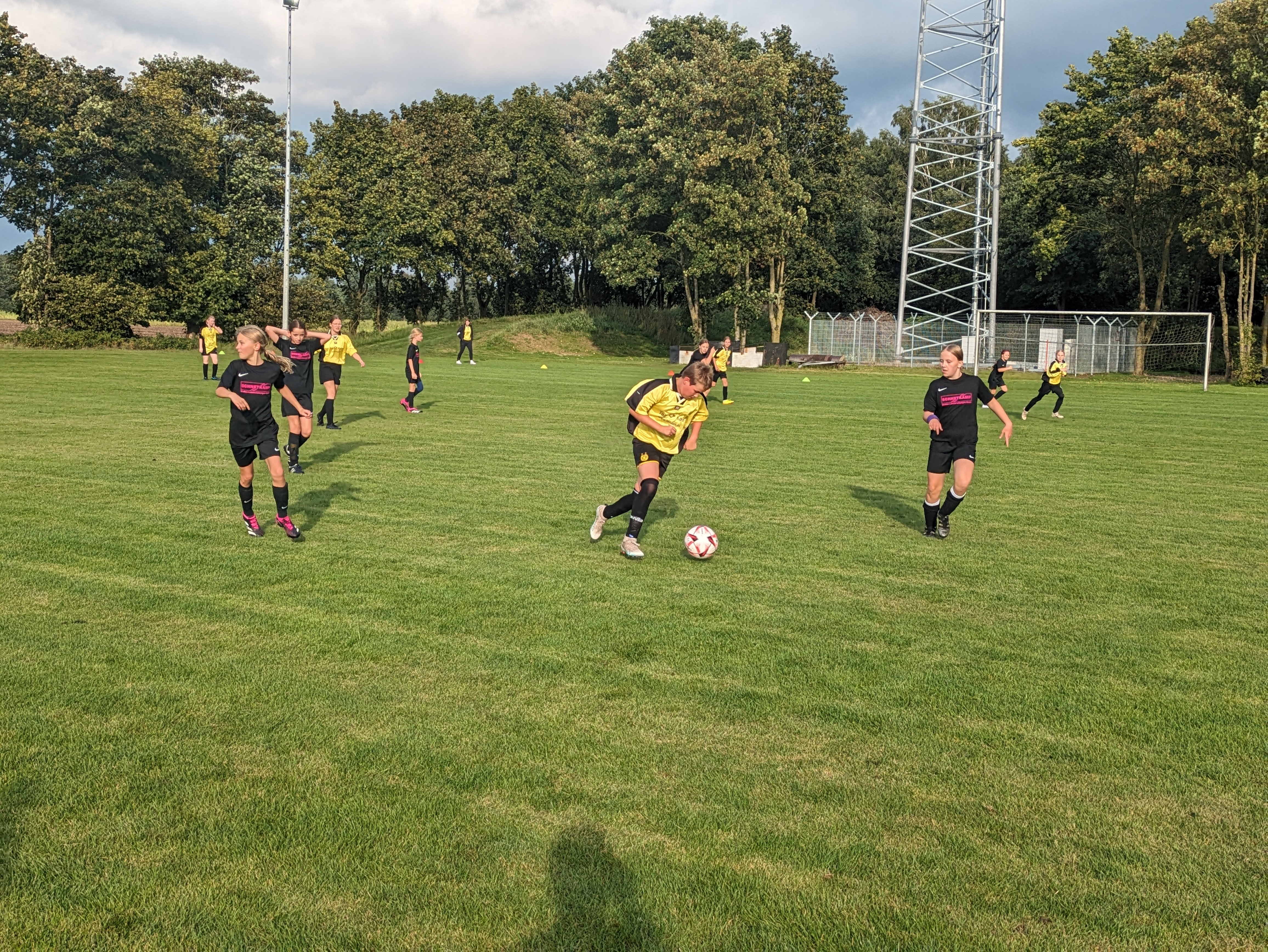 Mädchen verlieren 0:6 im Pokalspiel