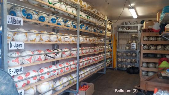 Hilfe benötigt beim Umbau (Ballraum / PC Schrank)